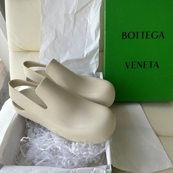 NEW BOTTEGA VENETA PUDDLE SANDALS SLINGBACK RUBBER Sea Salt Beige White 39 US 9 - Picture 4 of 9